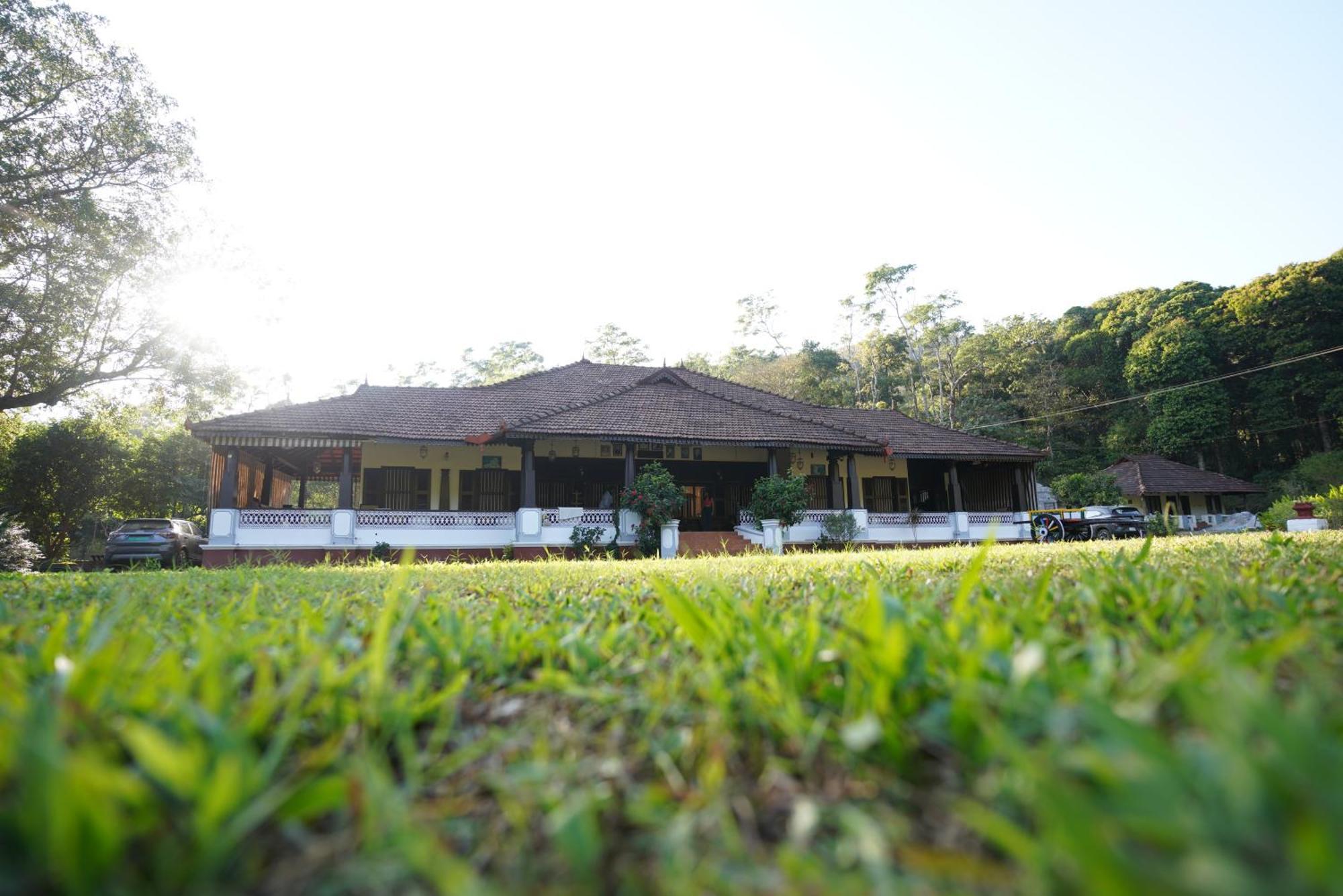 Highland Estate Hotel Sakleshpur Exterior foto